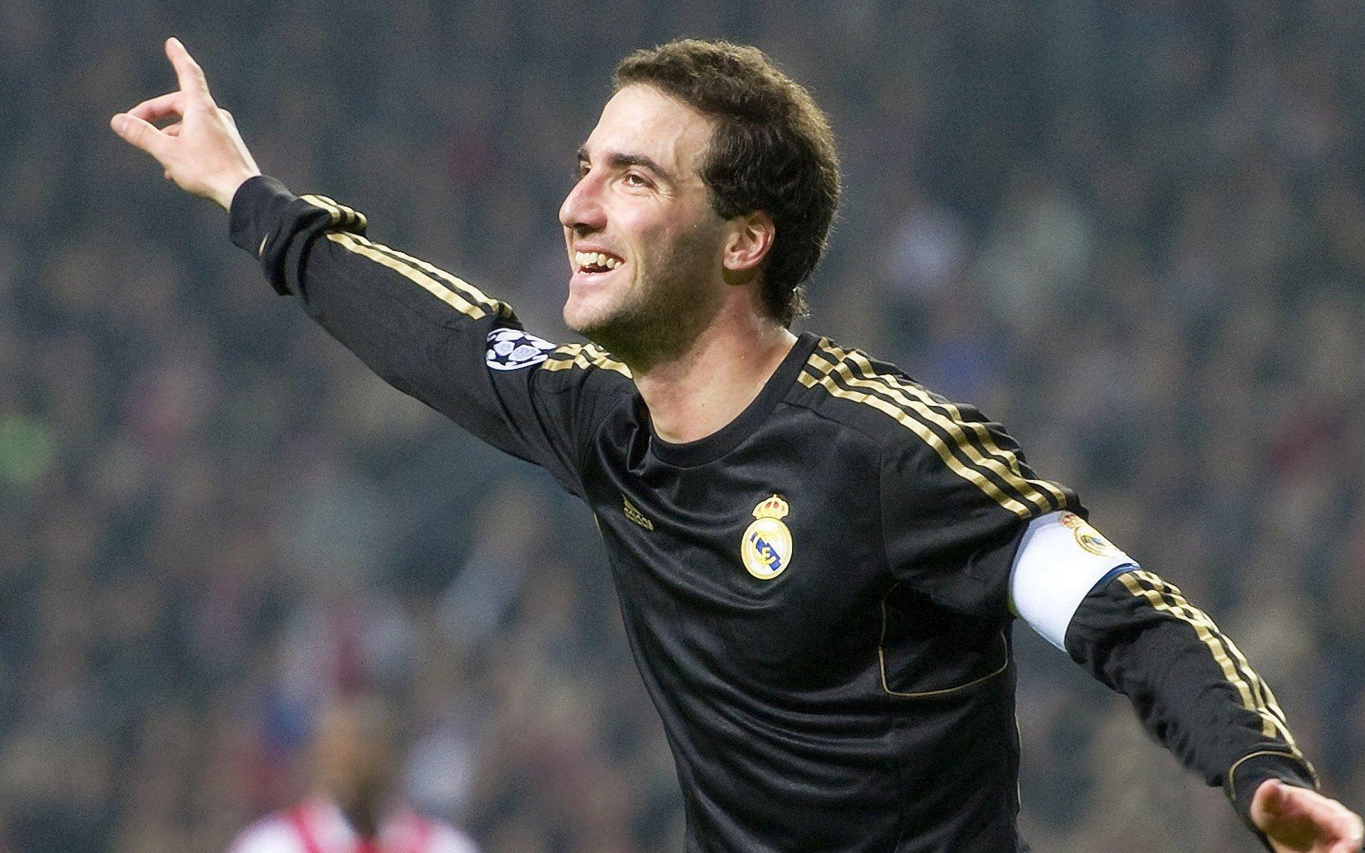 英足总重拳出击!英甲前锋福约涉赌252次遭禁赛五月并处罚金