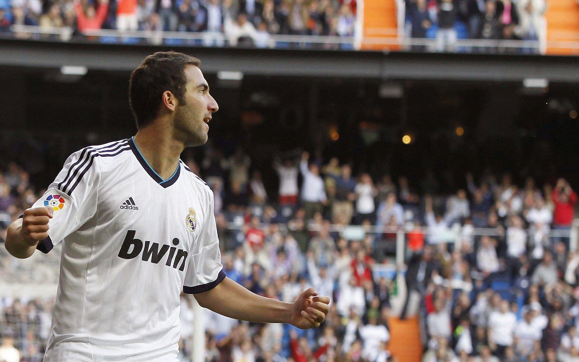 巴萨年末远征南美,秘鲁媒体确认商业赛,诺坎普众星将亮相利马